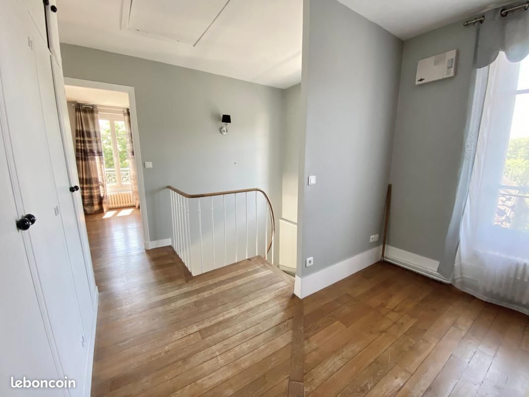 Maison 6 pièces 241 m² (image 13)