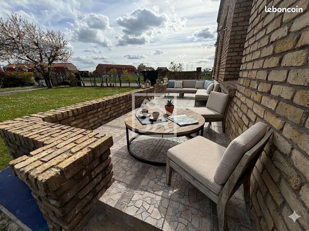 Maison 9 pièces 139 m² · à Gravelines · 139 m² · 397 000 €