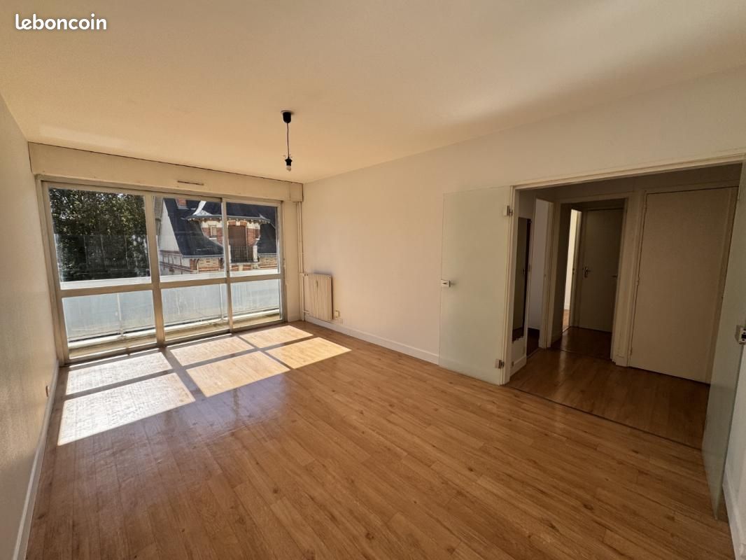 Appartement 2 pièces 46 m² · à Orléans · 46 m² · 628 €/mois