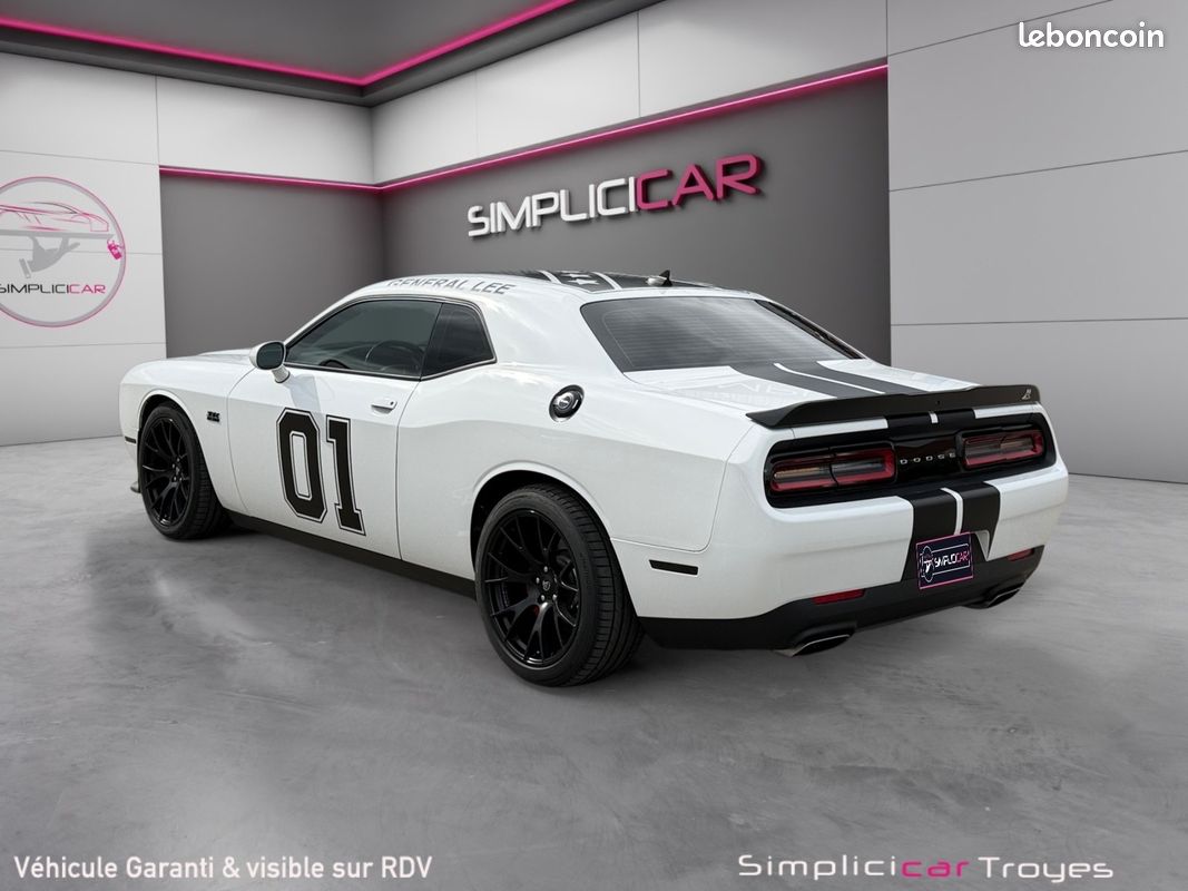 DODGE CHALLENGER SRT 392 6.4 "IMMAT FRANCE PAS DE MALUS" SCAT PACK SHAKER 492Ch Garantie 12 mois (image 3)