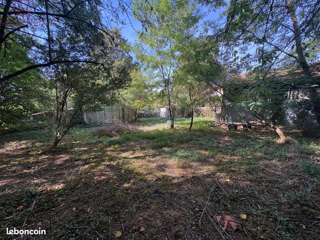 Terrain 762 m² · à Lacabarède · 762 m² · 30 000 €