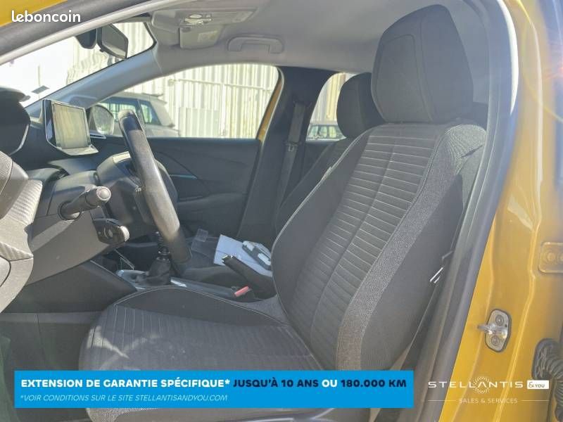 Peugeot 208 PureTech 100 S&S BVM6 Style (image 10)