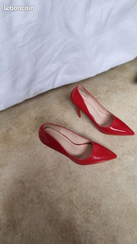 Escarpins Rouges (image 1)
