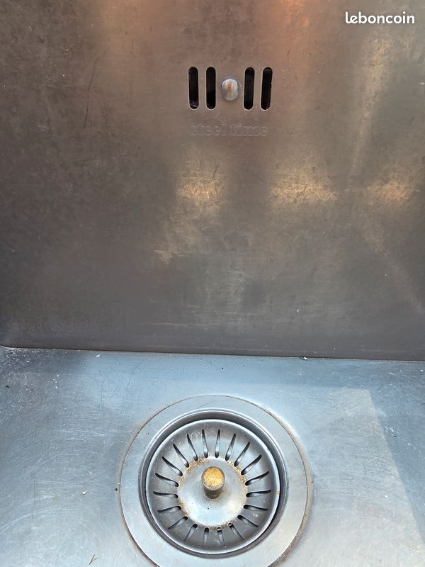Plan de travail inox avec grand évier intégré – 214 x 60 cm – bon état (image 3)