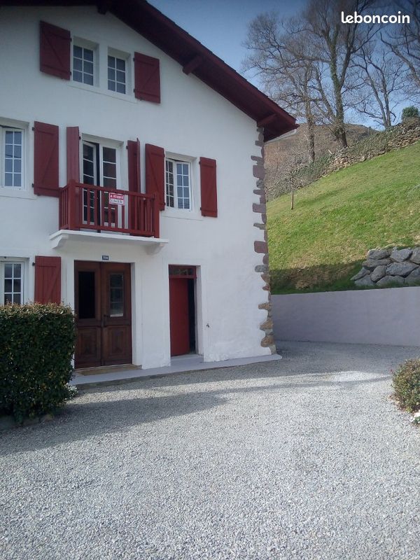 Maison 6 pièces 118 m² · à Saint-Étienne-de-Baïgorry · 118 m² · 229 000 €
