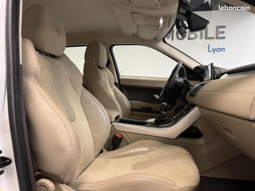 LAND ROVER RANGE ROVER EVOQUE 2.2 ED4 150 ch Pure (image 11)