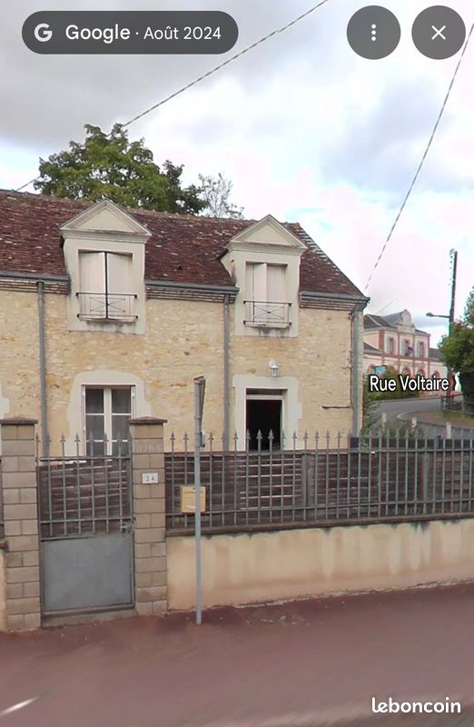 Maison 3 pièces 72 m² · à La Ferté-Bernard · 72 m² · 560 €/mois