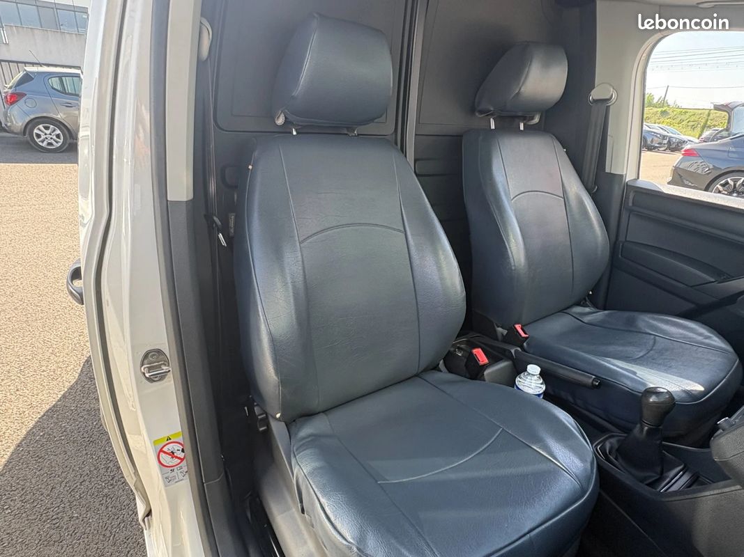 VOLKSWAGEN CADDY 2.0 TDI 102 Confortline *SUPPRESSION AD BLUE (image 10)