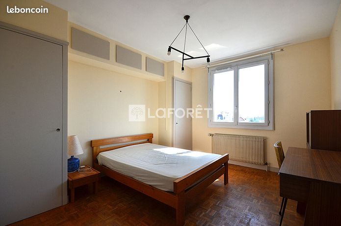 Appartement 3 pièces 82 m² — 12