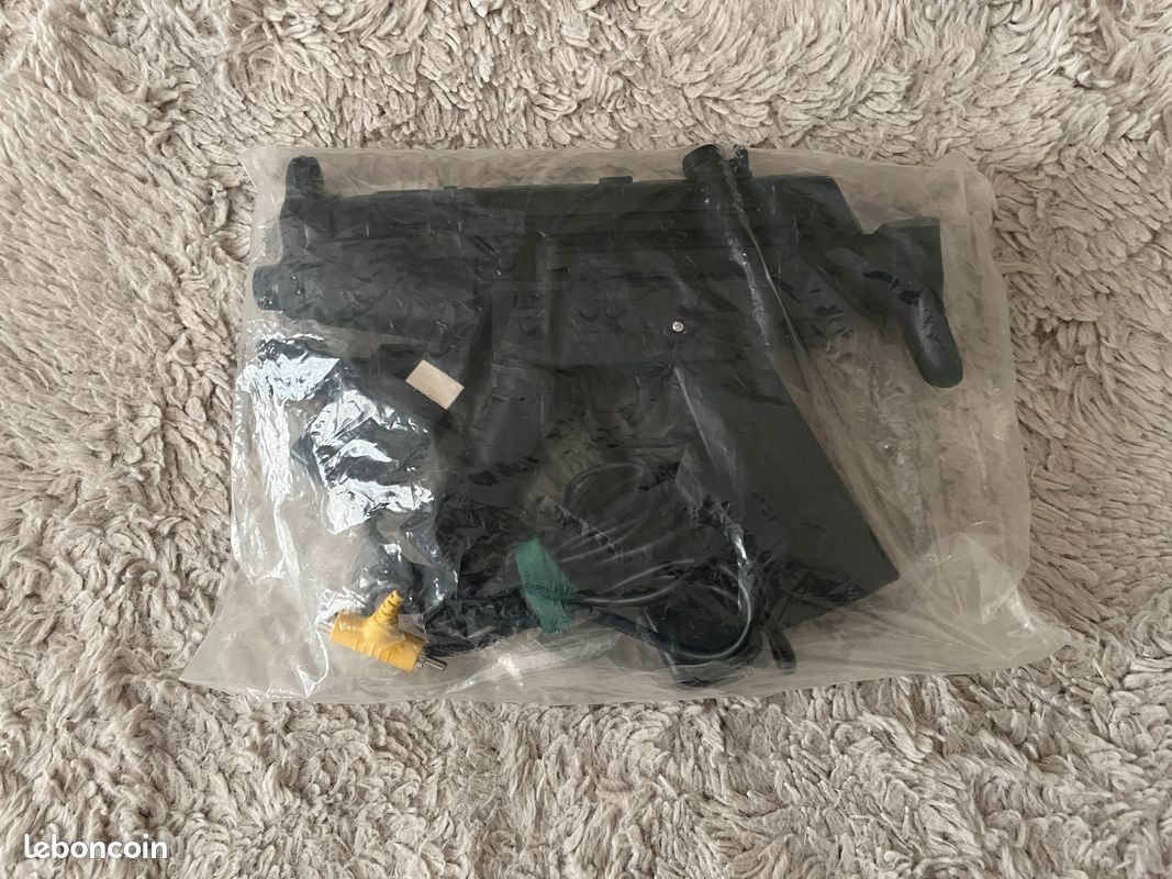Manette Eraser Gun PS1 & Saturn + Adaptateur AV PS1 - Occasion, En Boîte