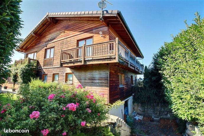 Maison 10 pièces 289 m²