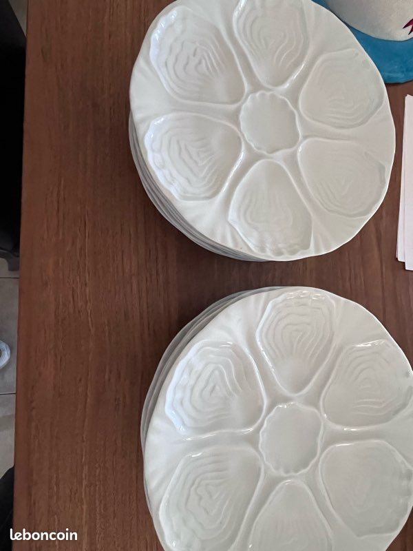 Assiettes à huître porcelaine de Limoges neuves (image 7)