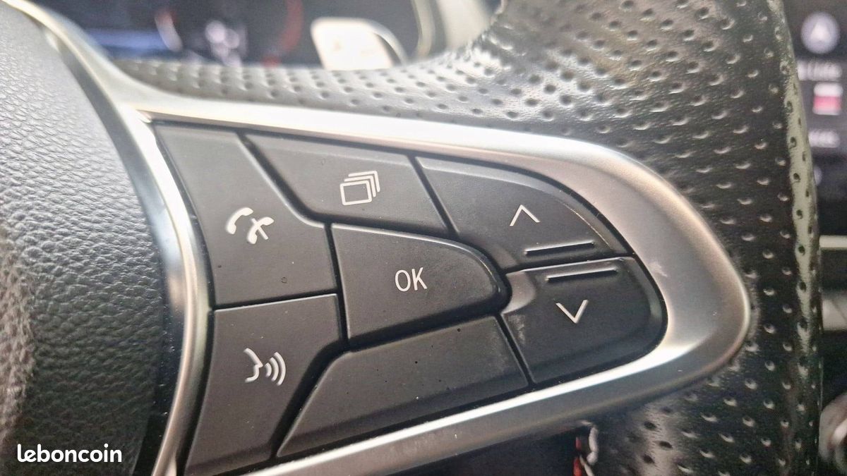 Renault captur tce 160 edc 21 r.s. Line (image 24)
