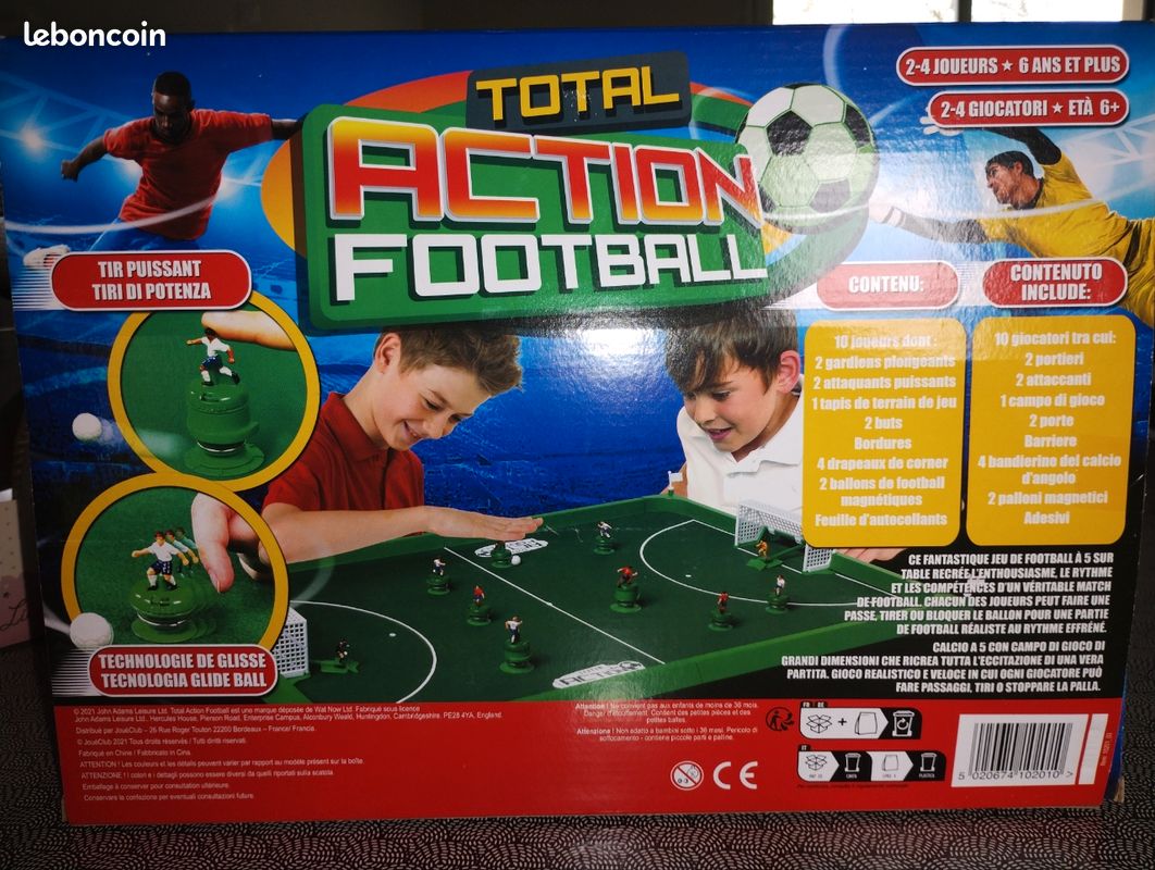 TOMY Xtreme Goal Jeu De Football, Jouet De Sport Interactif
