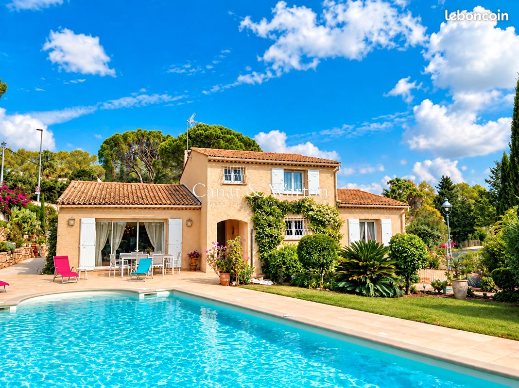 Maison 6 pièces 140 m² · à Saint-Raphaël · 140 m² · 980 000 €