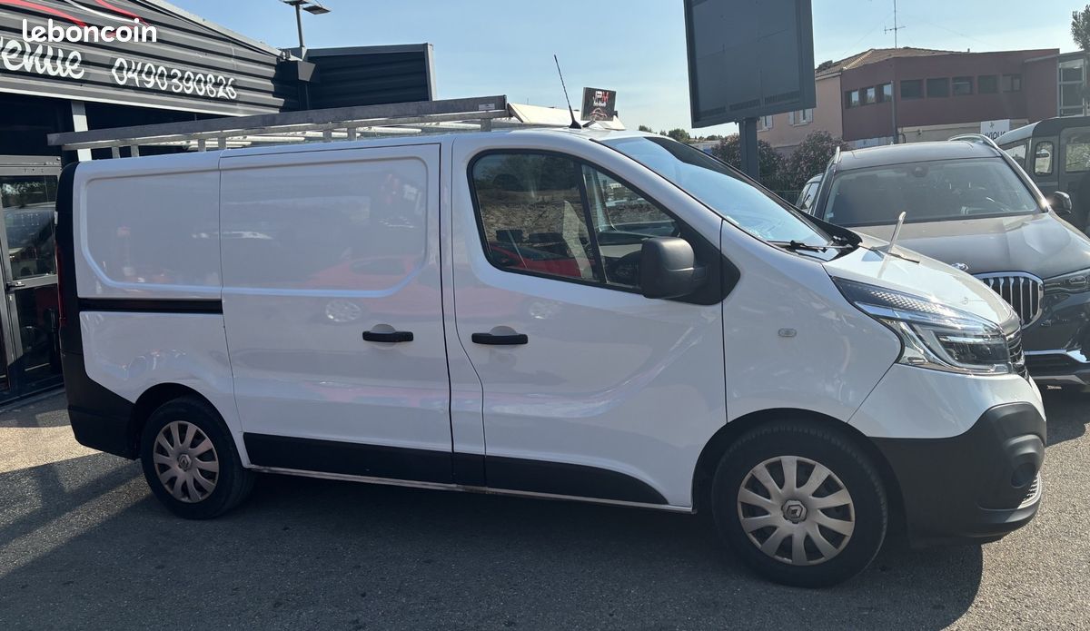RENAULT Trafic Fg L1H1 1000 2.0 dCi 120ch Grand Confort (image 2)