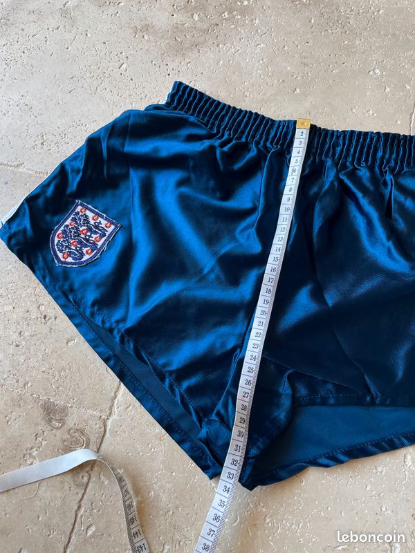Short de sport Vintage en Nylon - Angleterre 1984-1987 (image 11)
