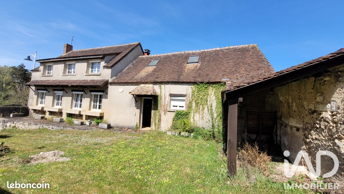 Maison 5 pièces 137 m² · à Fontaine-la-Gaillarde · 137 m² · 175 000 €