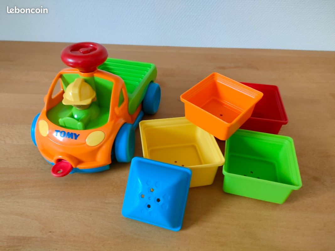 Camion Tomy à formes (image 4)