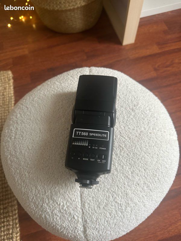 Neewer TT560 Speedlite Flash Kit for Canon Nikon France