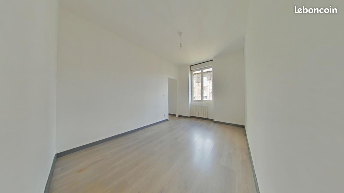 Appartement 1 pièce 23 m² · à Saint-Étienne · 23 m² · 265 €/mois