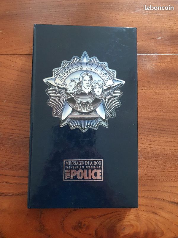 Coffret cd police (image 1)