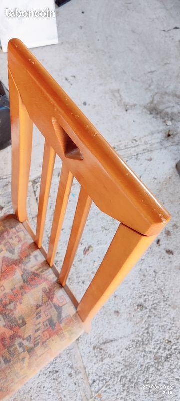 Table et ses 6 chaises (image 7)