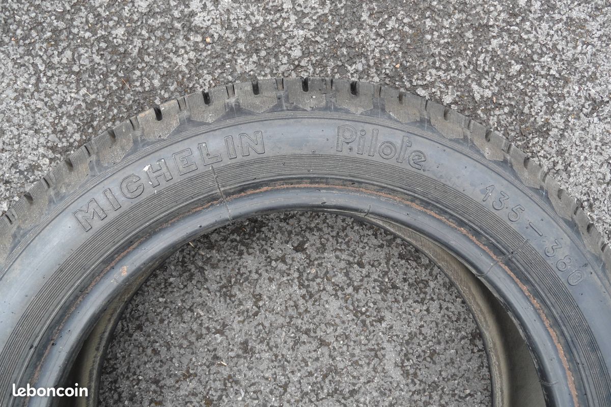 Pneu 135 / 380 x15 Michelin Pilot (image 3)