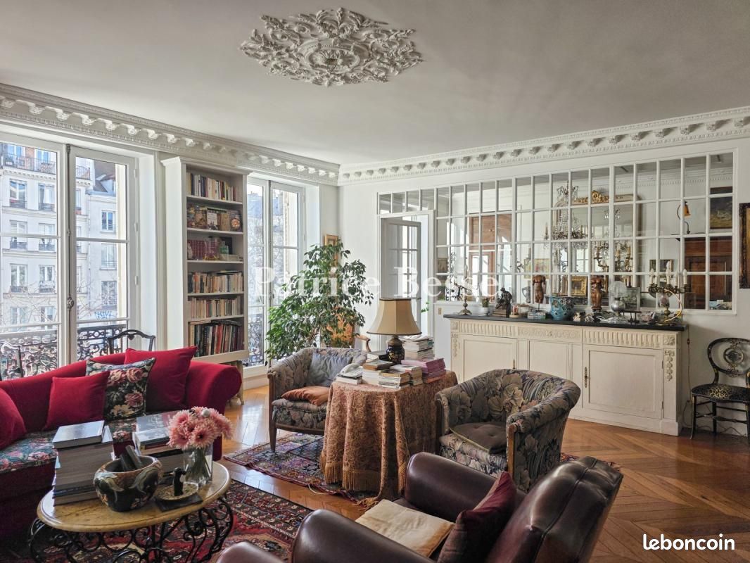 Appartement 5 pièces 106 m² · à Paris · 106 m² · 2 100 000 €