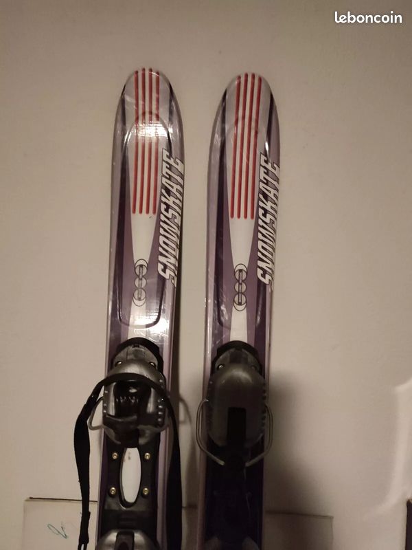 MINI SKI PATINETTE GASPO SNOW SKATE 99 CM AVEC FIXATION REGLABLE