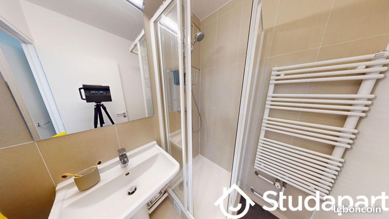 Appartement a louer paris-15e-arrondissement - 1 pièce(s) - 112 m2 - Surfyn