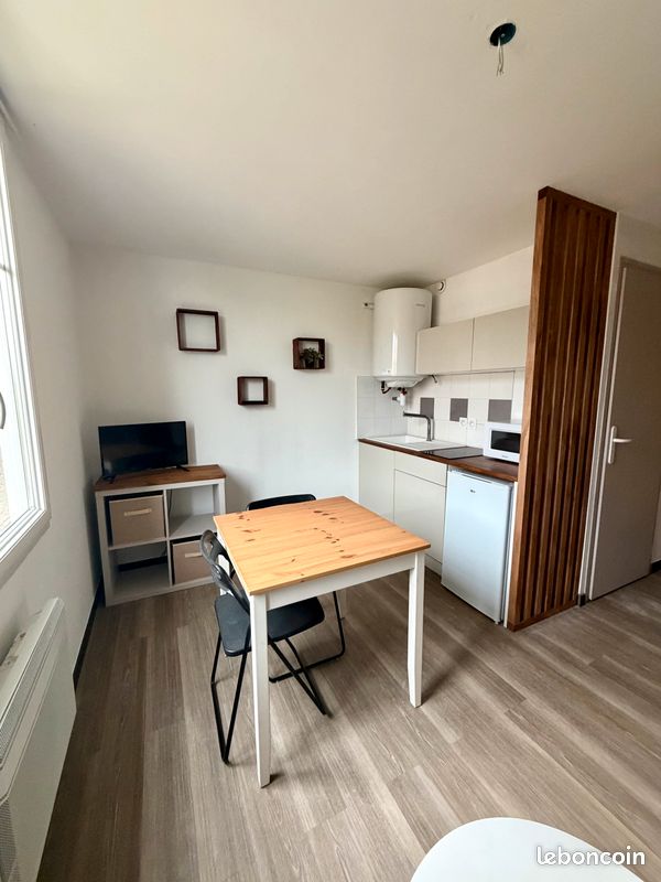 Appartement 1 pièce 17 m² · à Angoulême · 16,6 m² · 415 €