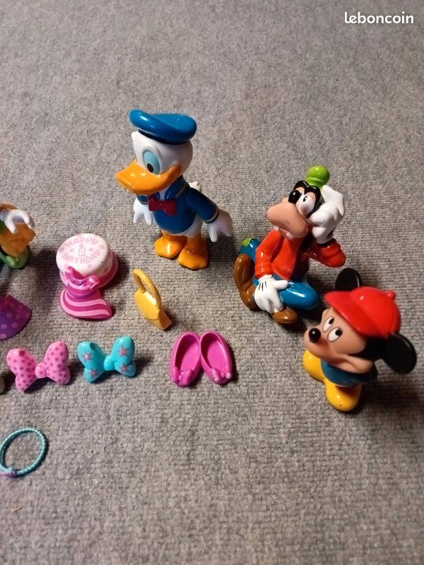 Figurines Minnie et ses amis (image 4)