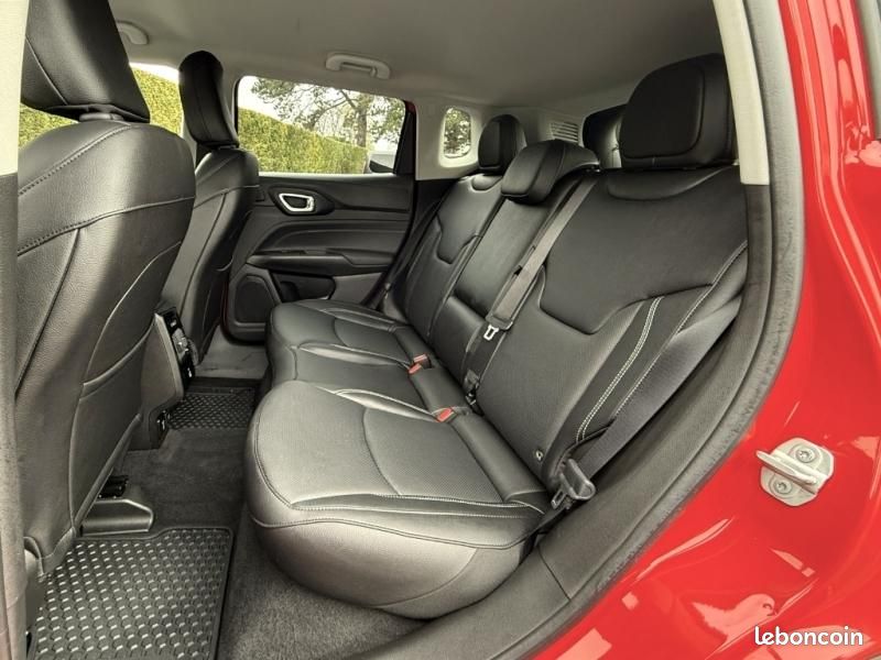 Jeep Compass 1.3 Turbo T4 240ch PHEV 4xe S AT6 eAWD (image 11)