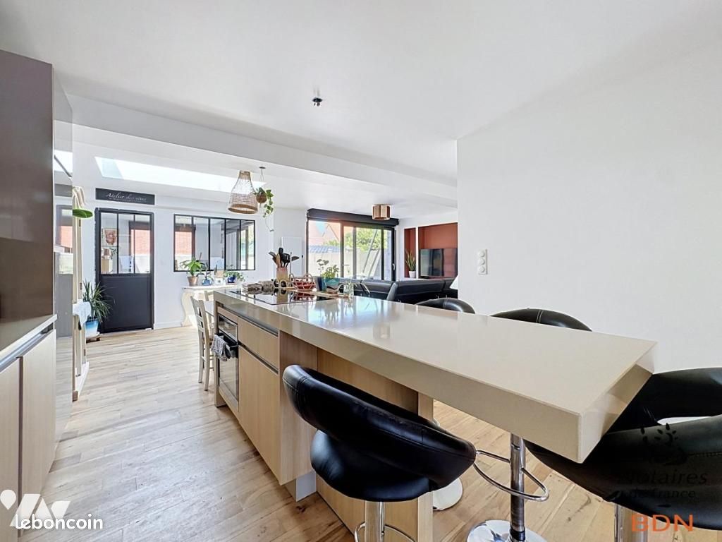 Maison 5 pièces 143 m² · à Dunkerque · 143 m² · 477 000 €