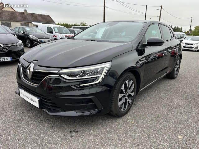 Megane 4 (image 1)