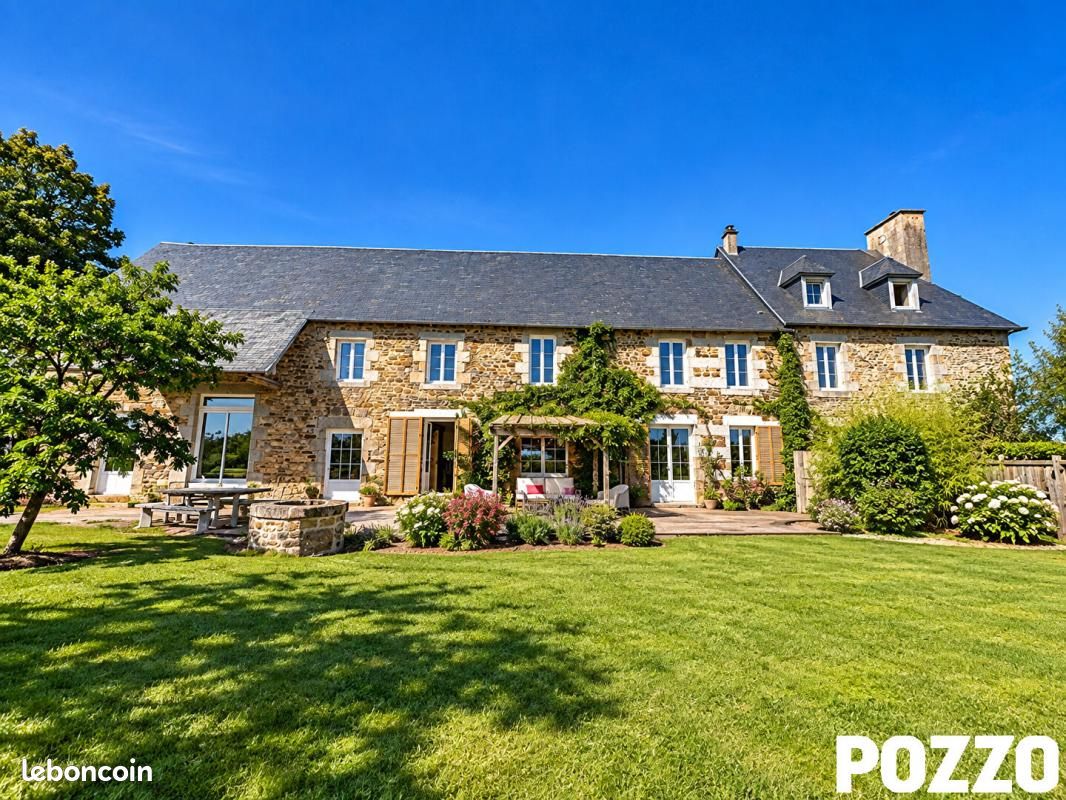 Maison 8 pièces 286 m² · à Bacilly · 286 m² · 589 000 €