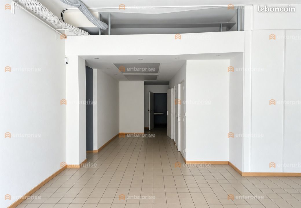 Local commercial 156 m² (image 5)