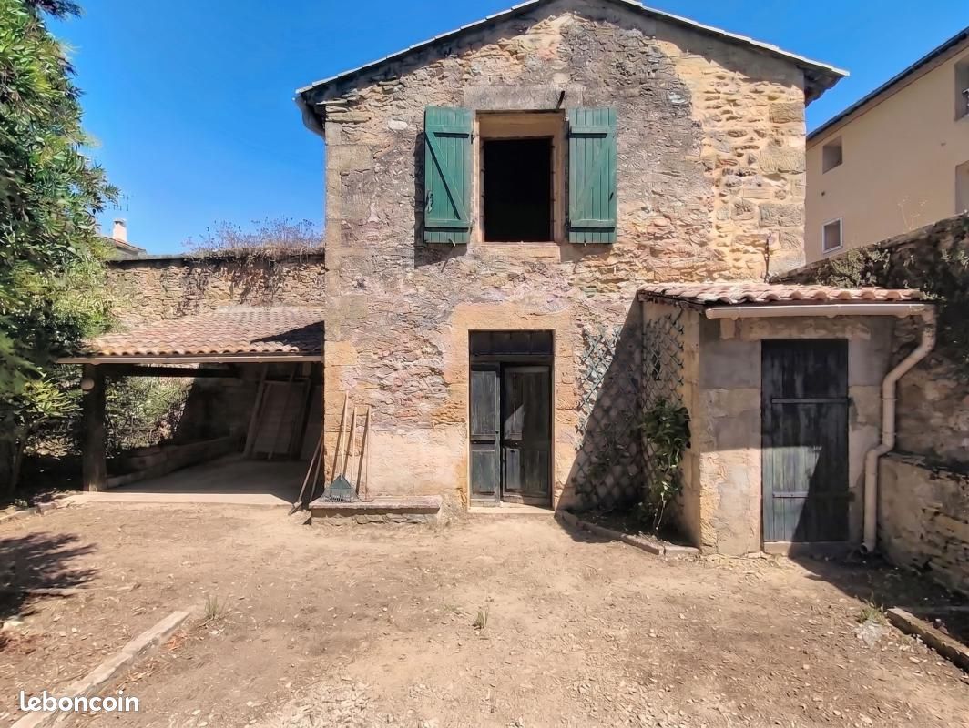 Maison 2 pièces 46 m² · à Remoulins · 46 m² · 82 000 €