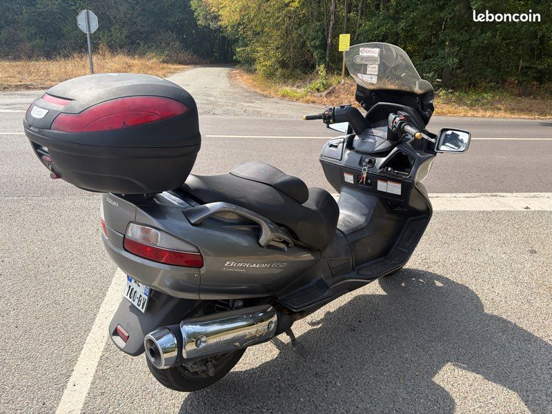 Burgman, exécutif 650 (image 1)