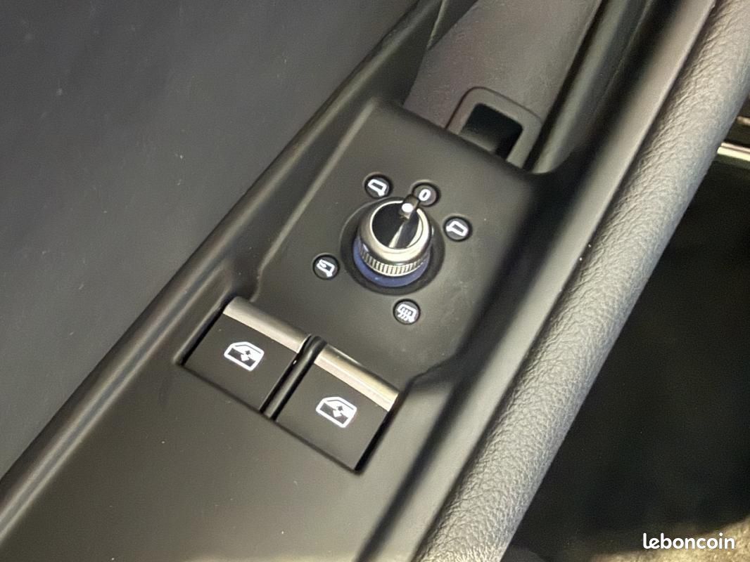 Audi A5 COUPE S line 40 TFSI 190CH S tronic 7 1... (image 21)