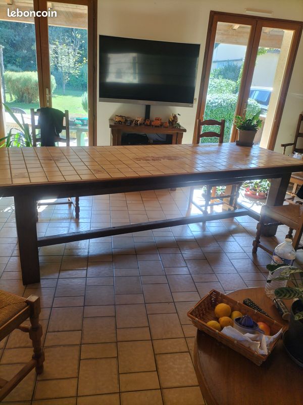 Table (image 2)