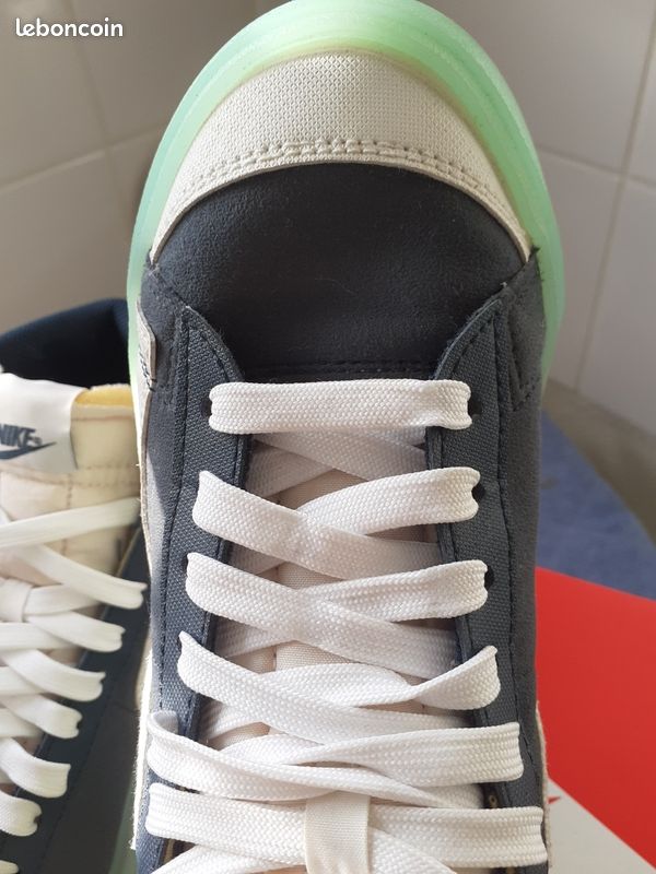 Nike Blazer mid 77 mixtes pointure 39 neuves (image 4)