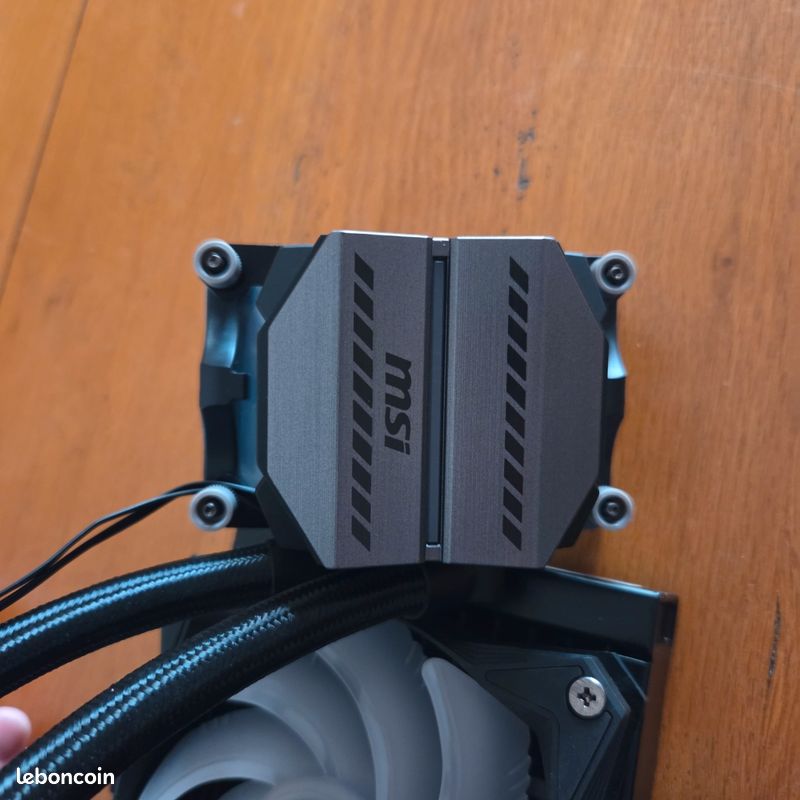 Watercooling RGB MSI + Ventilateurs RGB (image 5)