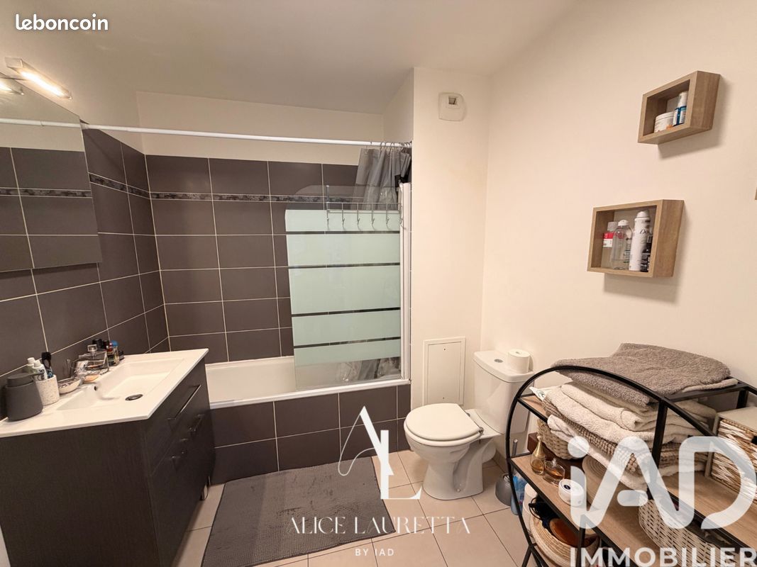 Appartement 2 pièces 45 m² (image 2)