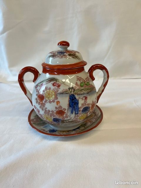 Service à thé japonais en céramique, peint à la main. Joli décor japonais, années 80 (image 4)