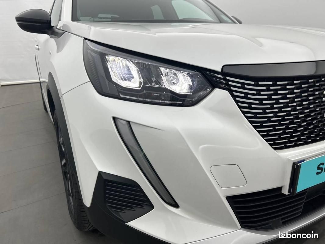 Peugeot 2008 BlueHDi 130 S&S EAT8 - Allure Pack (image 16)