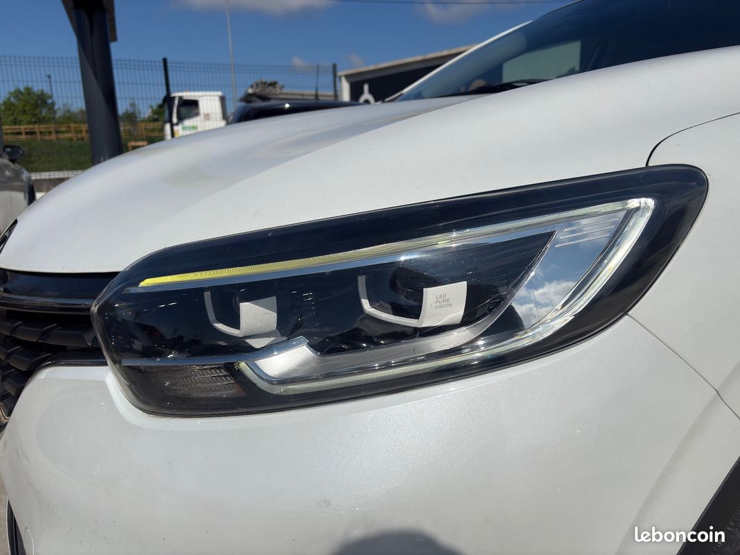 Renault kadjar 1.2 tce 130 ch energy intens s-edition (image 14)