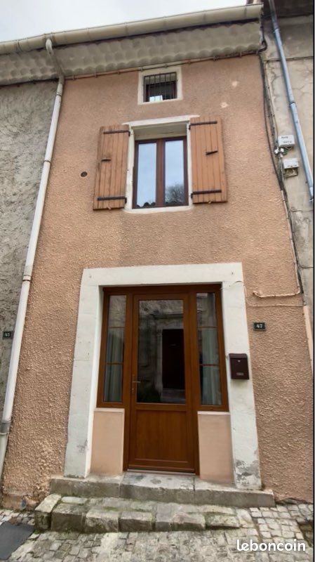 Maison 3 pièces 70 m² · à Rochemaure · 70 m² · 75 000 €