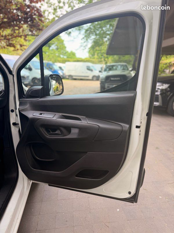 Citroën Berlingo Van M BlueHDi 100 S&S BVM5 Driver 2020 – photo 12